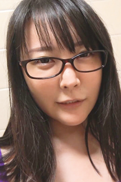 従順xドMx爆乳の地味系彼女が可愛すぎ！529547