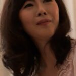 息子に性欲剤を飲ませ襲いかかる母！？ちょっとまって母さん…チ〇ポを貪り股間を顔面に押し付ける変態母さん！