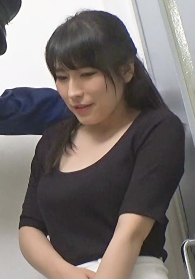 休日出勤の美人女性社員に降りかかる災難！一方的な思いを突きつける警備員！541066