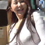 むっちり豊満爆乳の熟女さんがおもちゃにチ〇ポに感じまくる！！541124